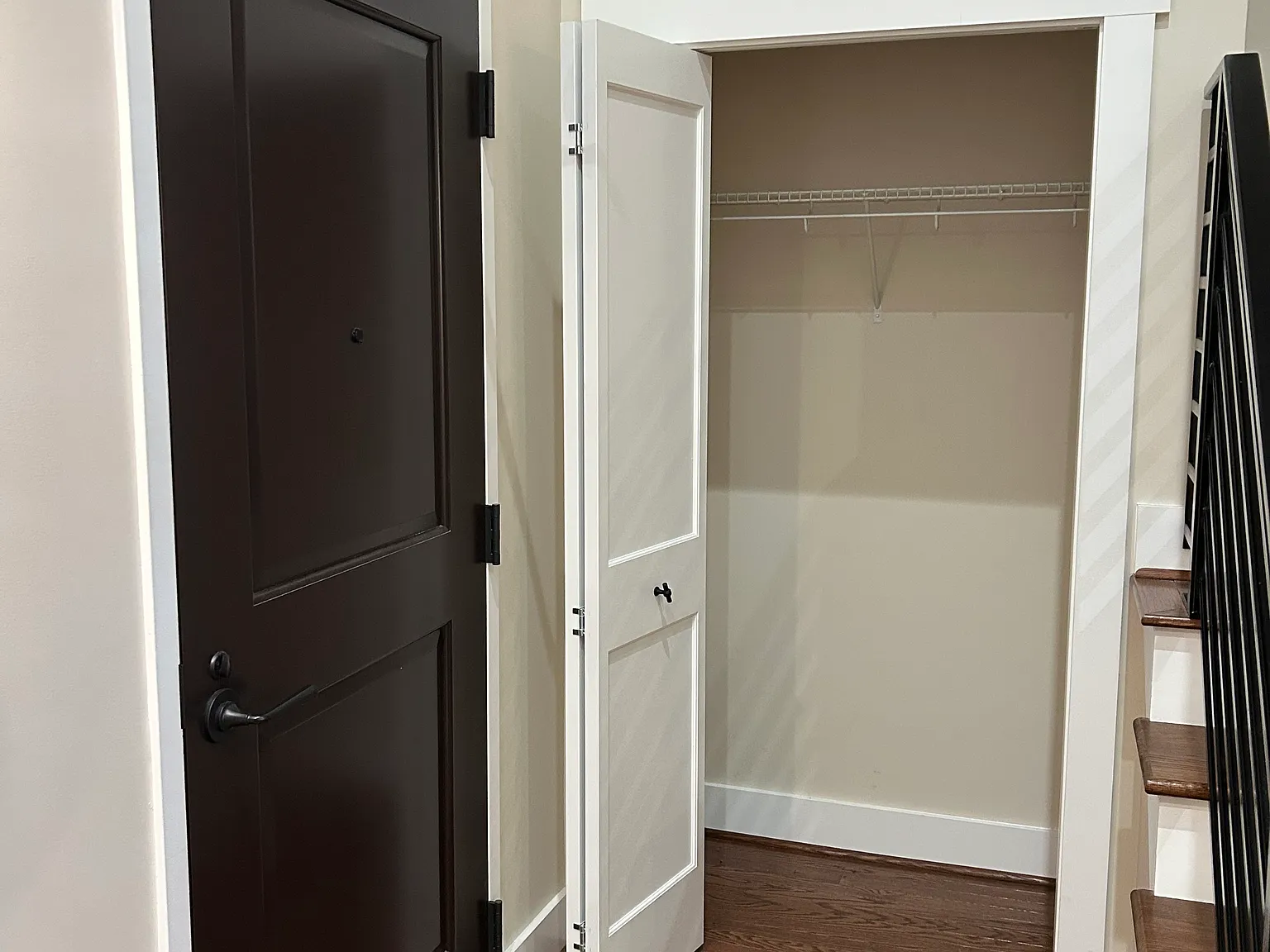 2 bed, 1100 sqft, $2,250 — Photo 4