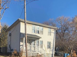 319 W Laurel St, Springfield, IL 62704