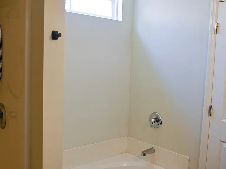 412 Bellegrove Dr — Photo 9
