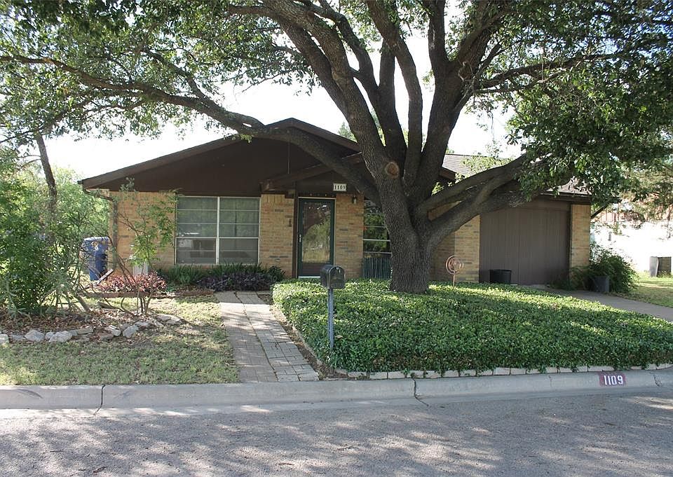 1st image of 1109 High Mesa Dr