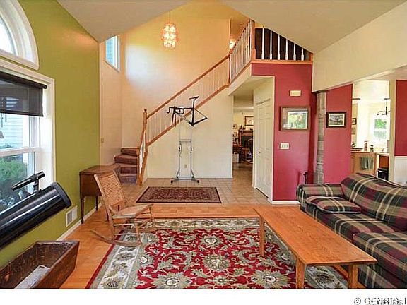 5th image of 3681 Timberline Dr
