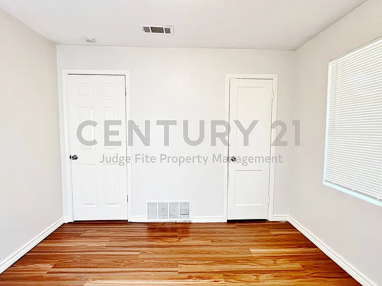2310 Healey Dr — Photo 8