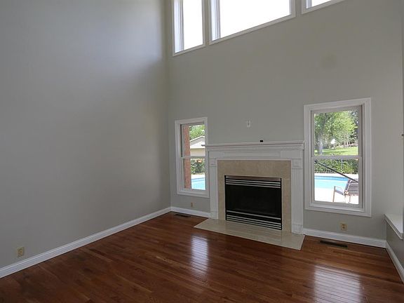 4th image of 2820 Ashton Dr