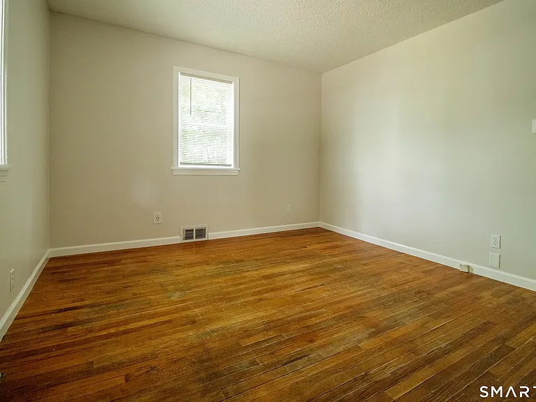 13 Ingraham Pl — Photo 12
