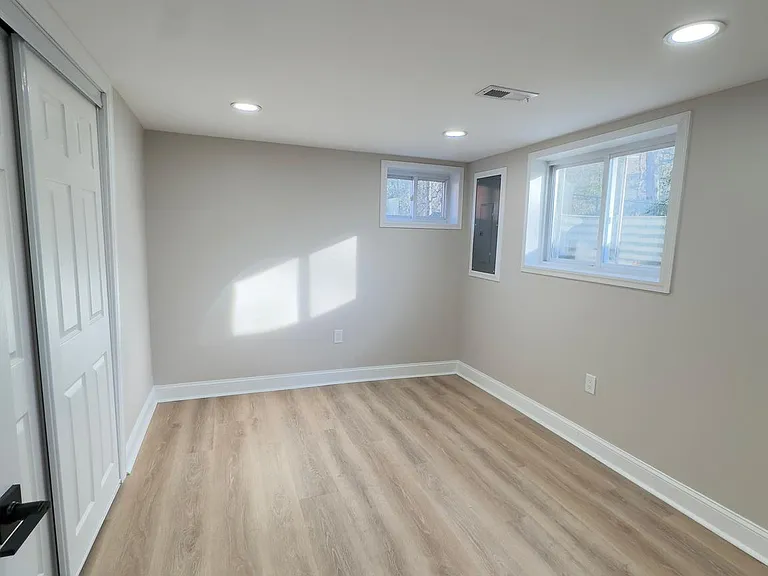 4305 Elmwood Rd — Photo 19