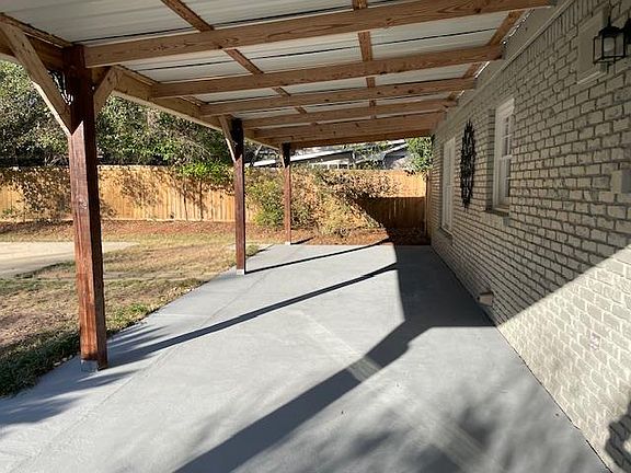 5th image of 3803 Quail Creek Dr