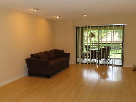 3rd image of 10101 Mangrove Drive #201