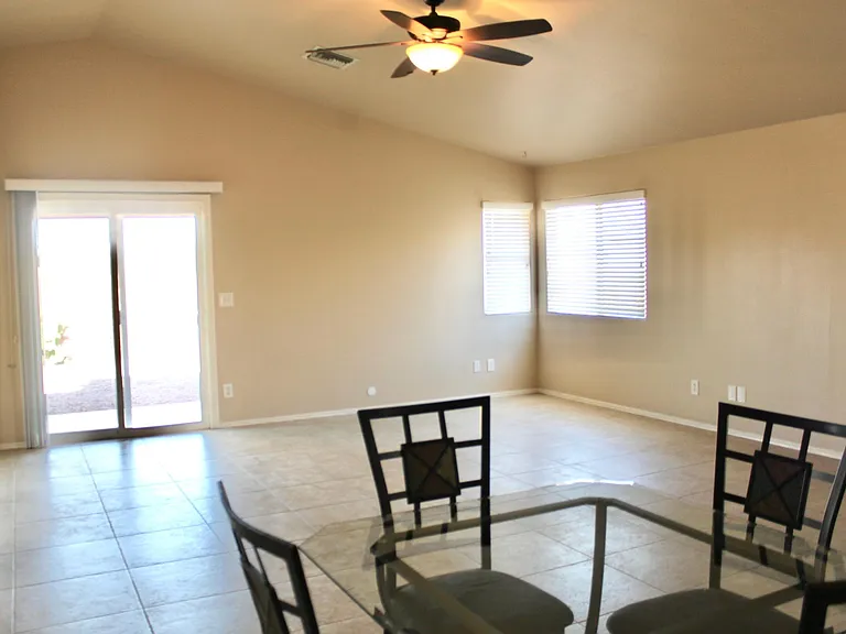 1233 N Thunder Ridge Dr — Photo 4