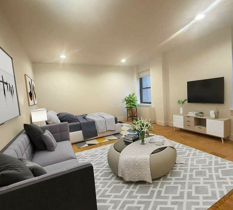 1st image of 207 E 37th St #8G1