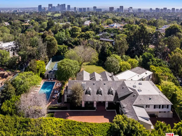 111 N Mapleton Dr, Los Angeles, CA 90077