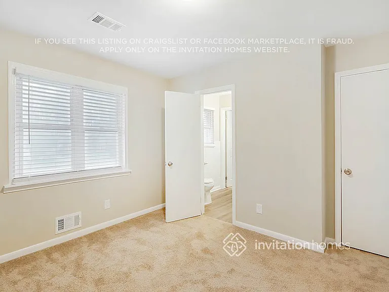 2365 Shamrock Dr — Photo 15