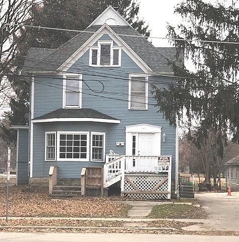 2nd image of 161 John St