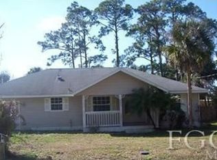 620 S Elm St, Labelle, FL 33935