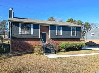 1156 Willow Creek Ct, Alabaster, AL 35007