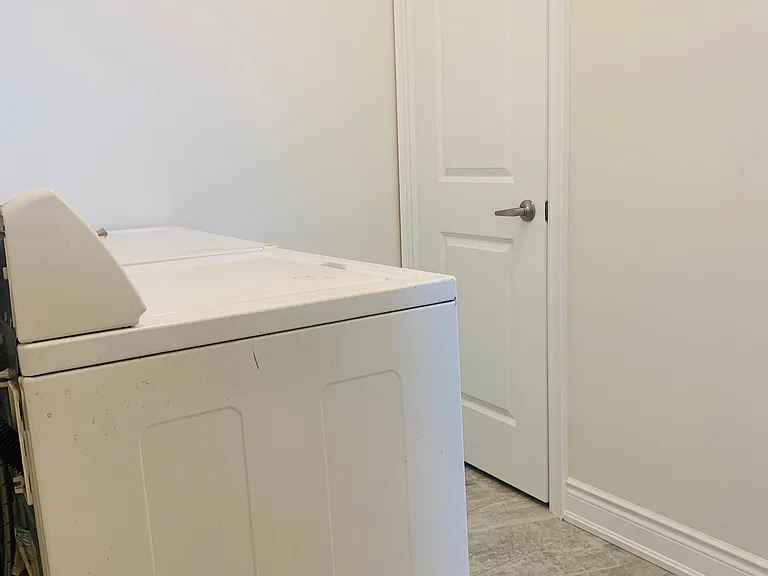1089 Rippingale Trl — Photo 11