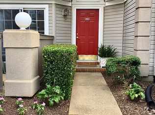 1005 Queens Xing, Williamsburg, VA 23185