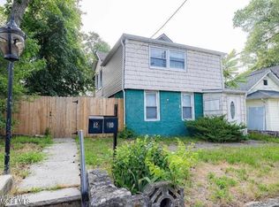 10 Walters St, Keansburg, NJ 07734