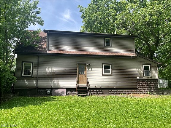 3rd image of 11714 Kirton Ave