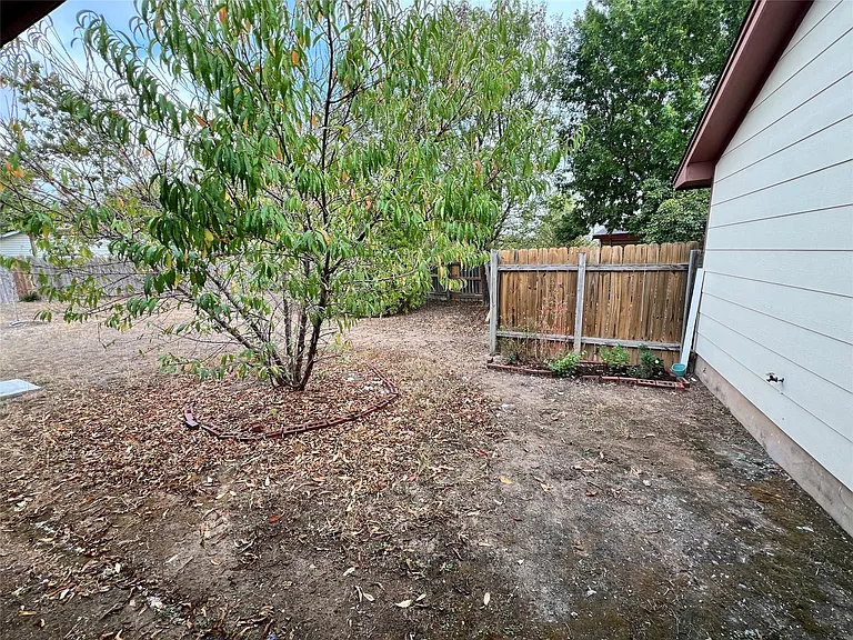 16202 Edgerly Ct — Photo 30