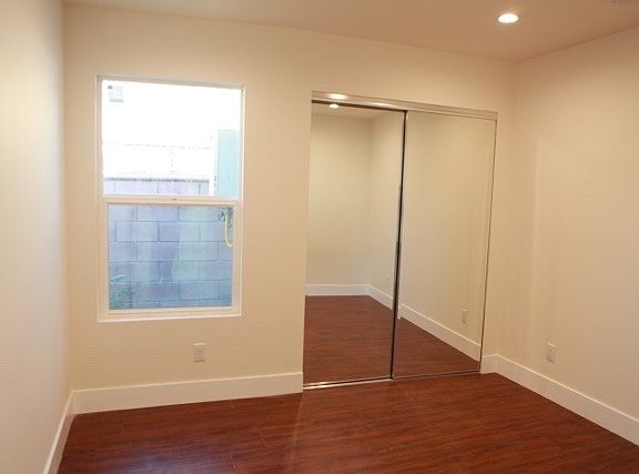 5th image of 2434 E 112th Pl