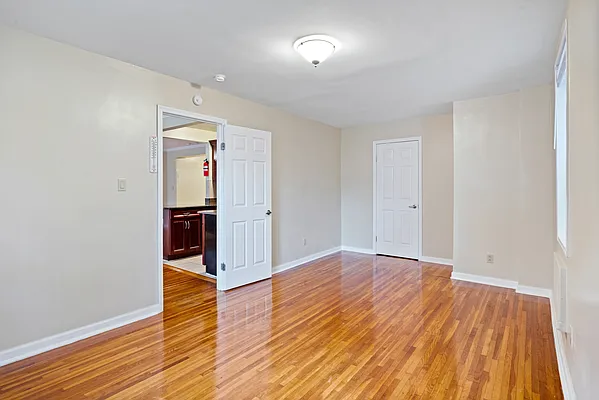 Rented by Living New York | media 9