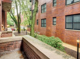 709-713 W Barry, Chicago, IL 60657
