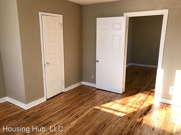 3rd image of 283 Harrison Ave APT 2