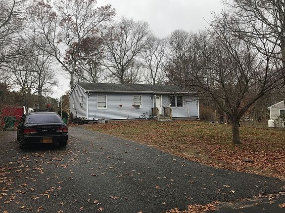 2nd image of 107 Albany Ave
