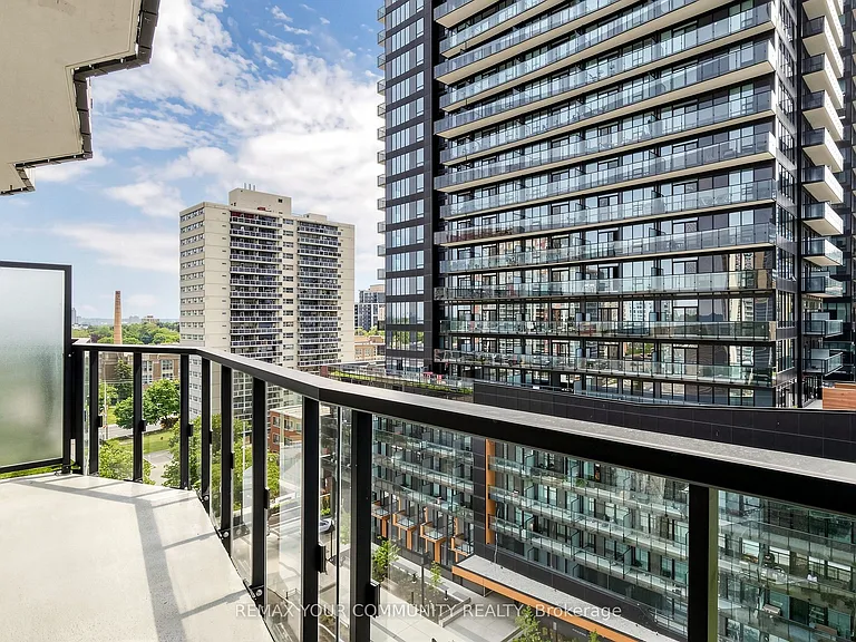 110 Broadway Ave E #819 — Photo 38