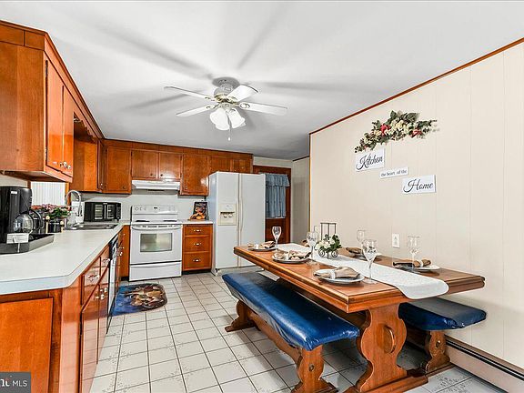 5th image of 2 Marian Rd