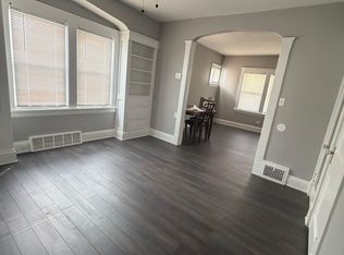 956 Selwyn Rd, Cleveland, OH 44112