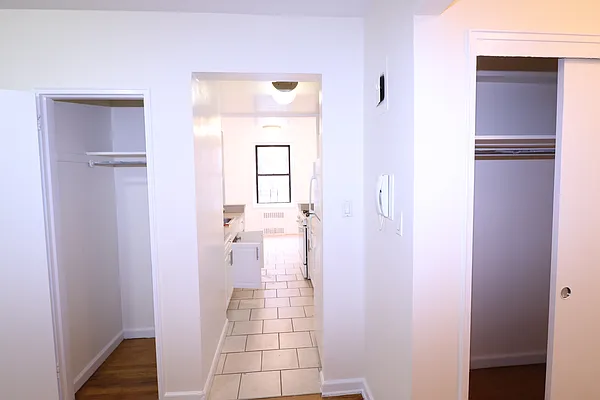 Rented by Kian Realty | media 5