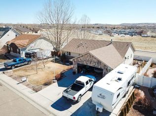 209 Bluebonnet Cir, Rock Springs, WY 82901