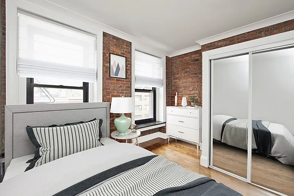 Rented by R New York | media 12