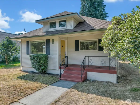 604 Dupont Avenue, Dupont, WA 98327