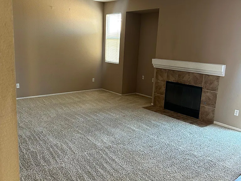 15772 Choctaw St — Photo 5