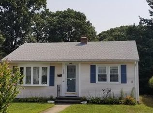 250 Terrace Ave, Riverside, RI 02915