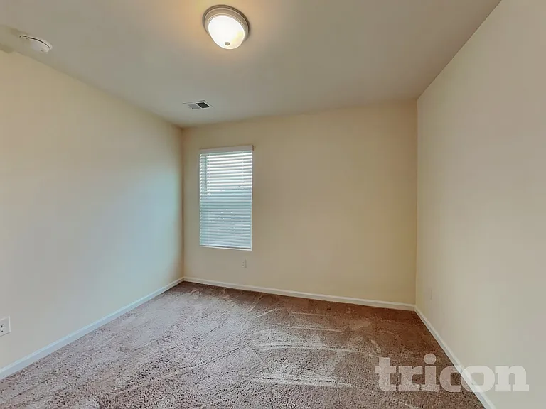 691 Millsgate Cir — Photo 11