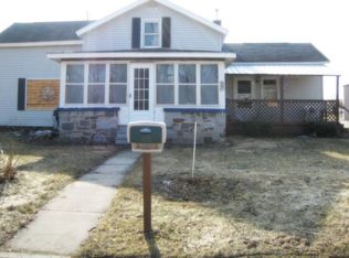 108 Commercial Row, Boscobel, WI 53805