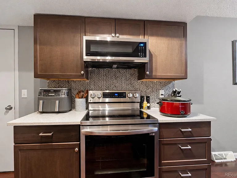 2306 S Troy St #A — Photo 3