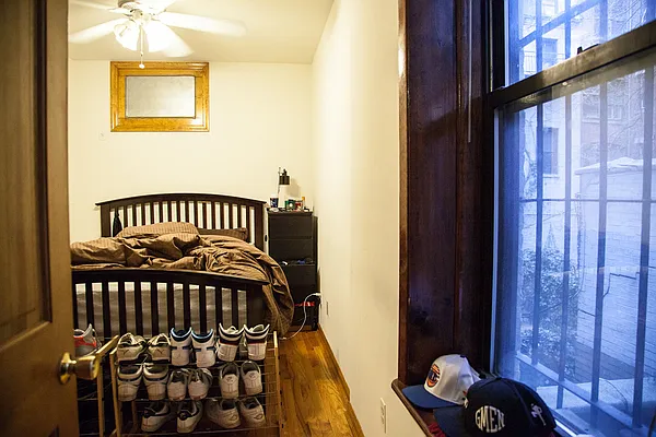 Rented by America Mecca Realty LLC | media 51