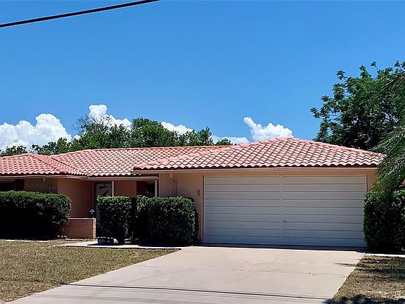 4th image of 8024 Jasmine Blvd