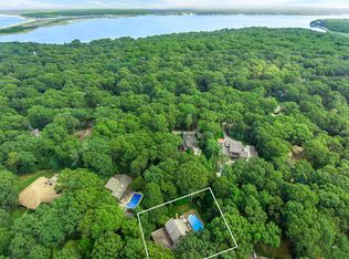 14 N Cape Ln, East Hampton, NY 11937