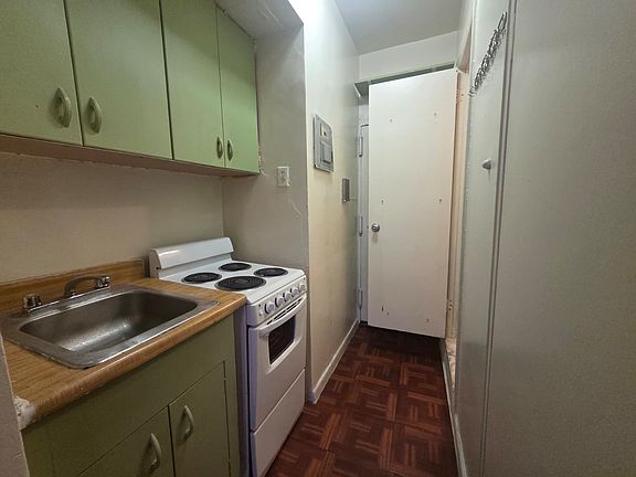 2nd image of 1249 Dean St APT 3D