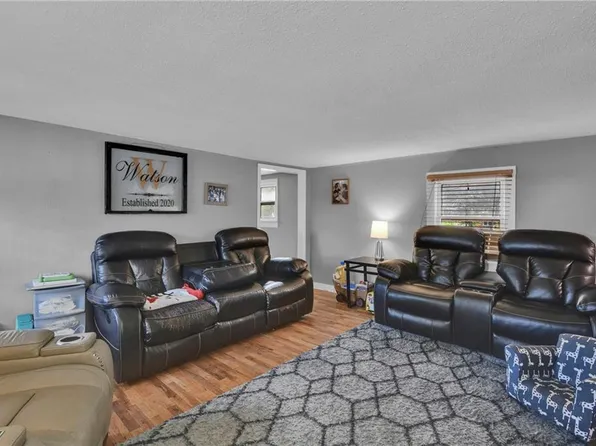 302 S Truman Rd, Archie, MO 64725