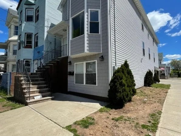 71 Graham Ave, Paterson City, NJ 07524
