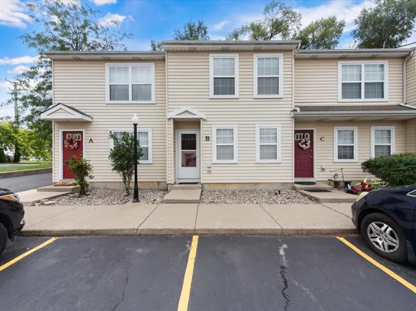 651 W Liberty St Unit B, Wauconda, IL 60084