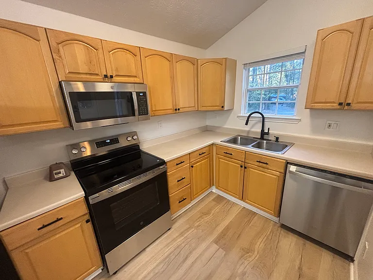 13830 Koalstad Rd — Photo 10