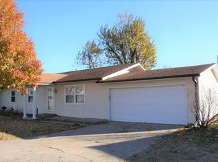 11000 S Osage Rd, Hutchinson, KS 67501