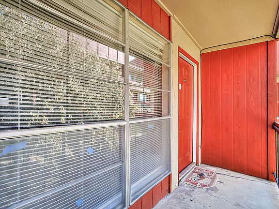 4th image of 3243 Nacogdoches Rd #412